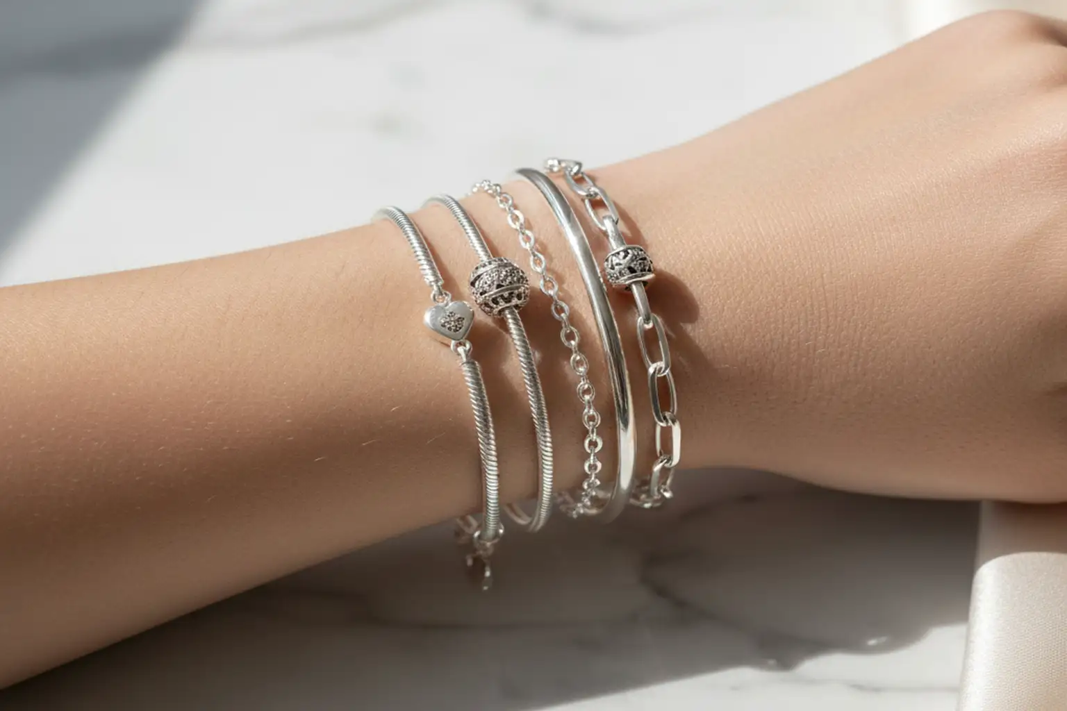 دستبند نقره پاندورا